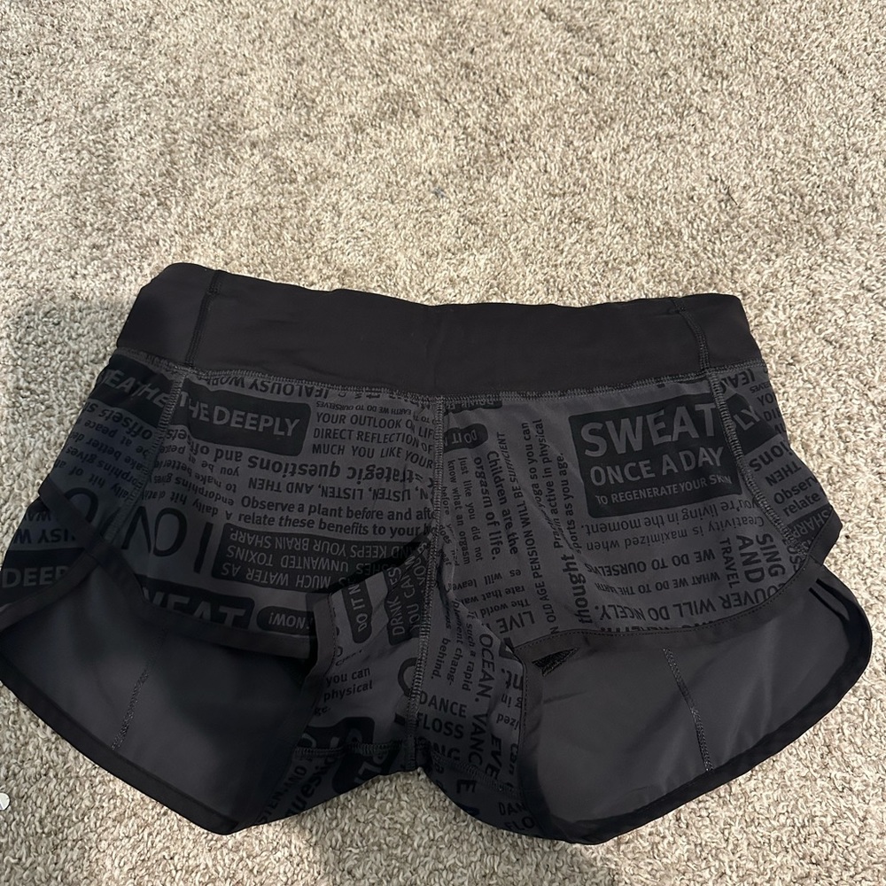 Lululemon speed up short
